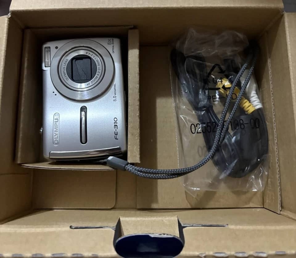 OM SYSTEM fe-310 Digital Cameras Silver New Body Only
