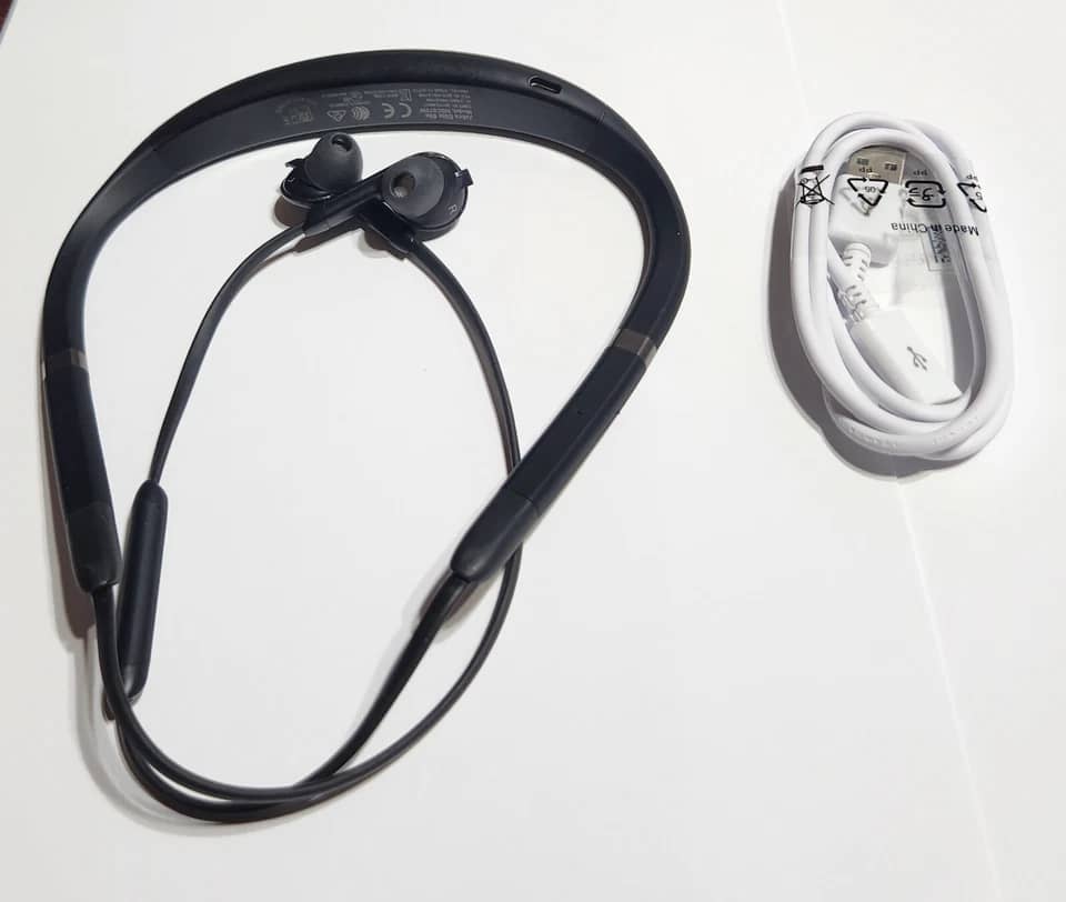 Jabra Elite 65e Headphones & Earbuds 