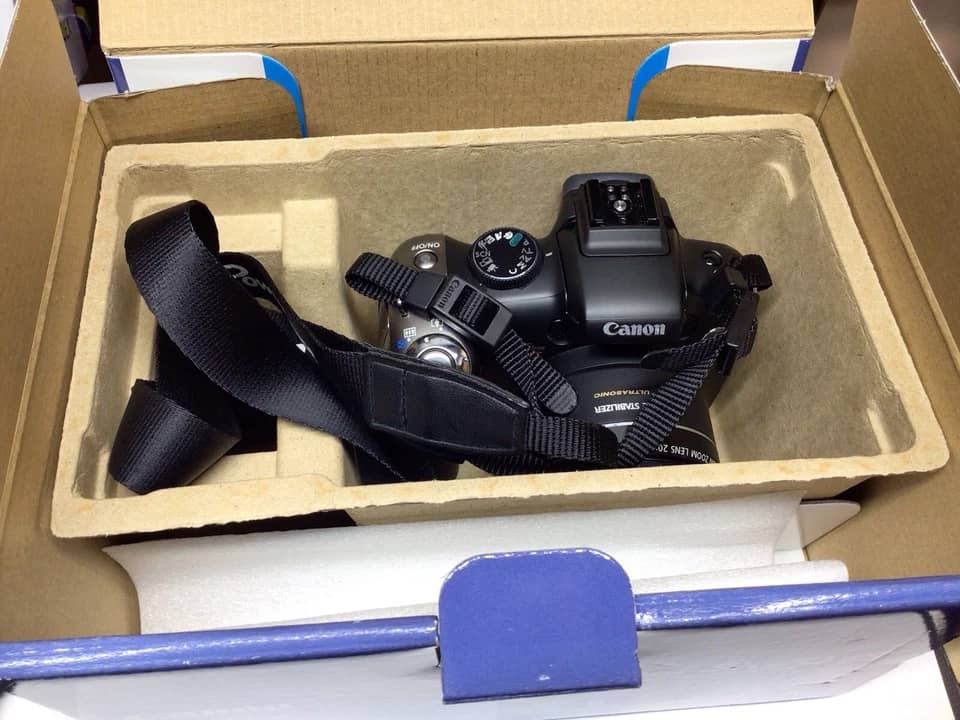 Canon PowerShot SX20 IS Digital Cameras Black New Body Only