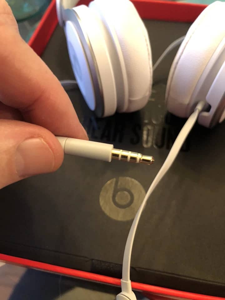 Beats EP Headphones & Earbuds Black New