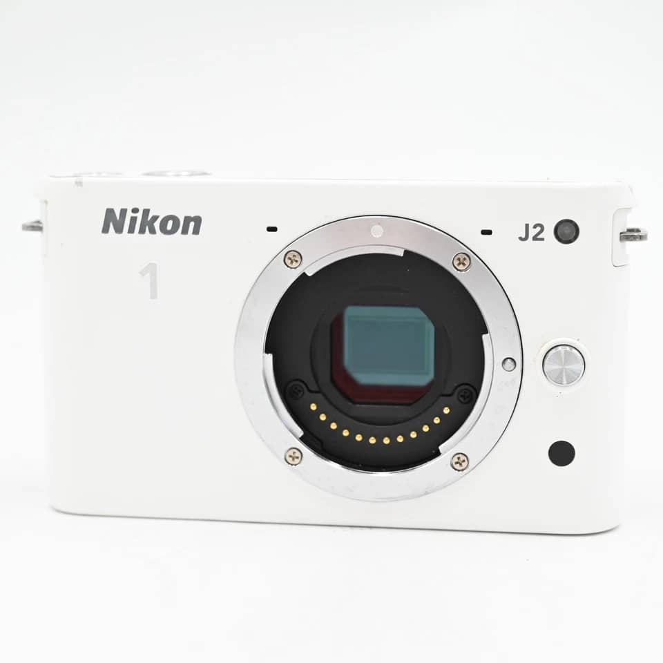 Nikon 1 J2 Digital Cameras White Used - Very Good w/ 10-30mm + 30-110mm Kit