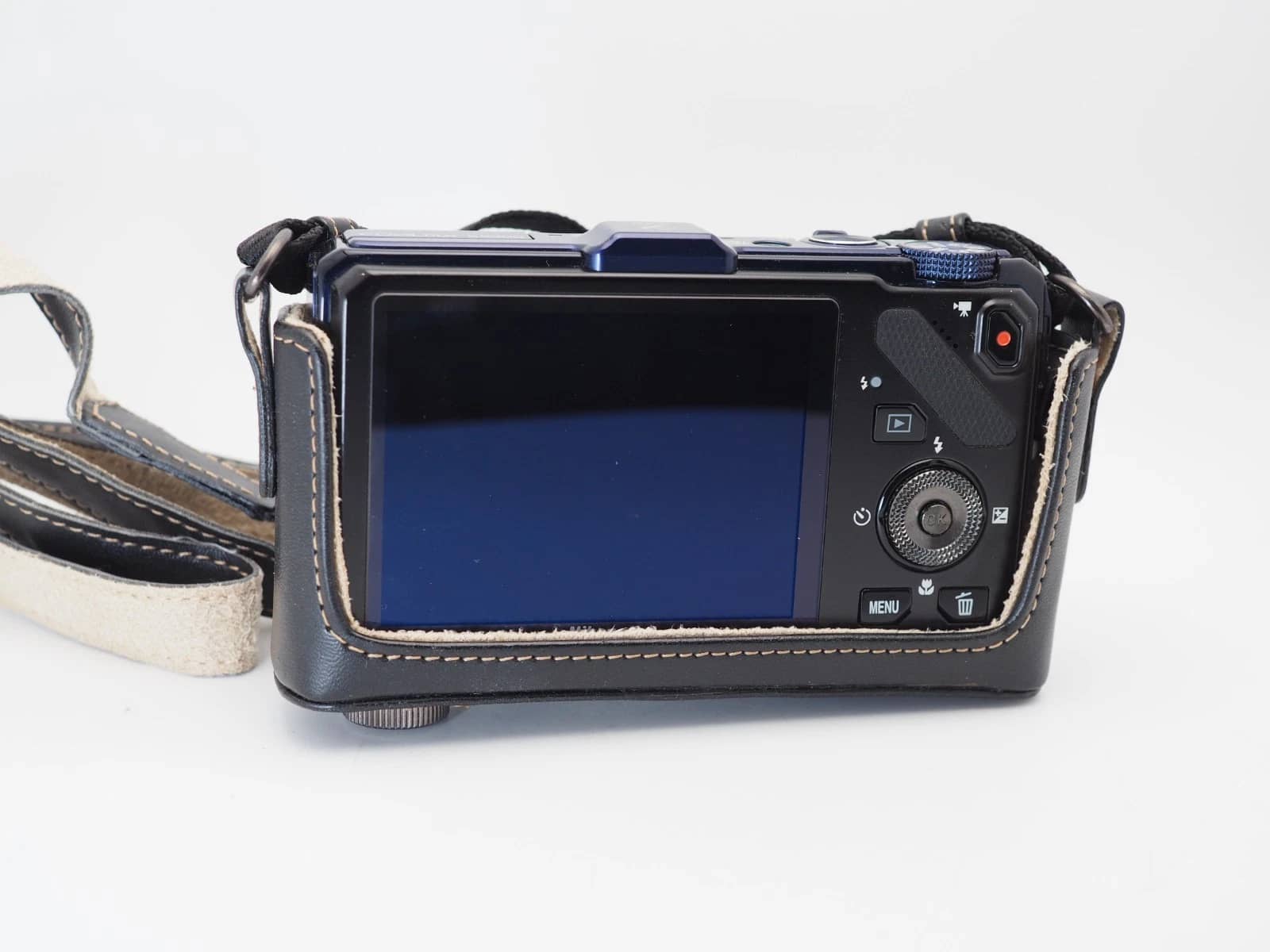 Nikon COOLPIX S9300 Digital Cameras Black New Body Only