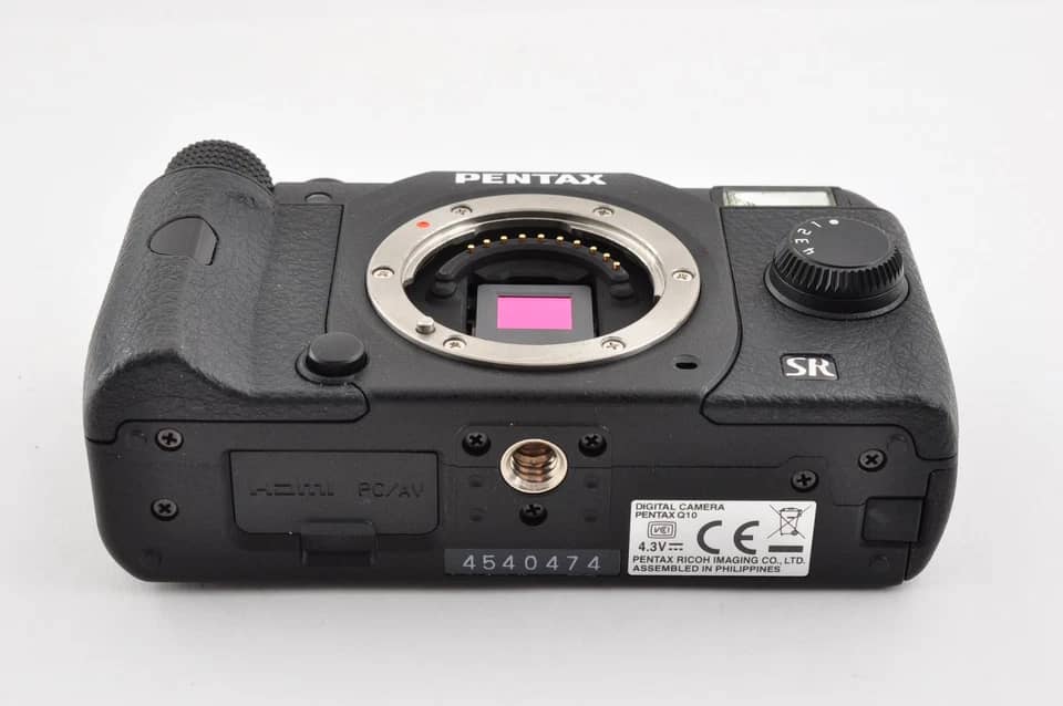 Pentax Q10 Digital Cameras Red New Body Only