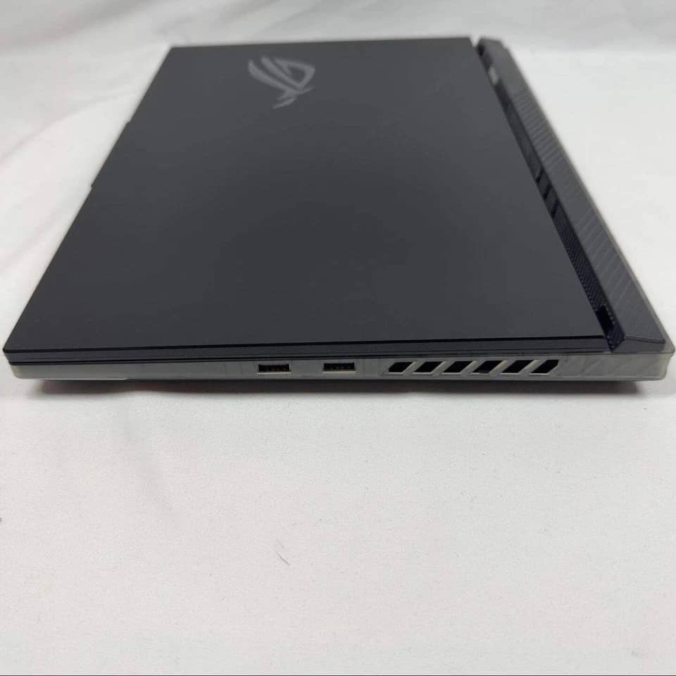 ASUS ROG Strix Scar 16 Computers