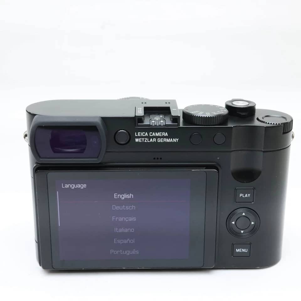 Leica Q3 Digital Cameras