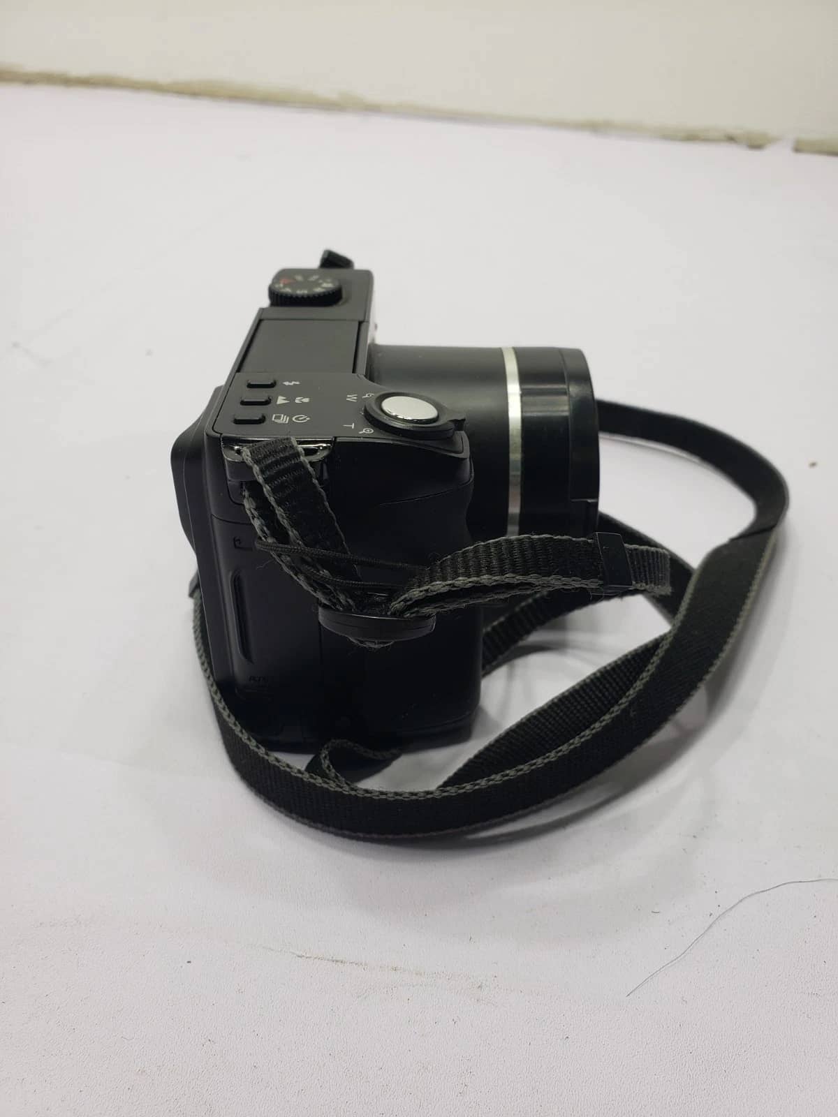 Kodak Z8612 IS Digital Cameras Black Used - Good Body Only