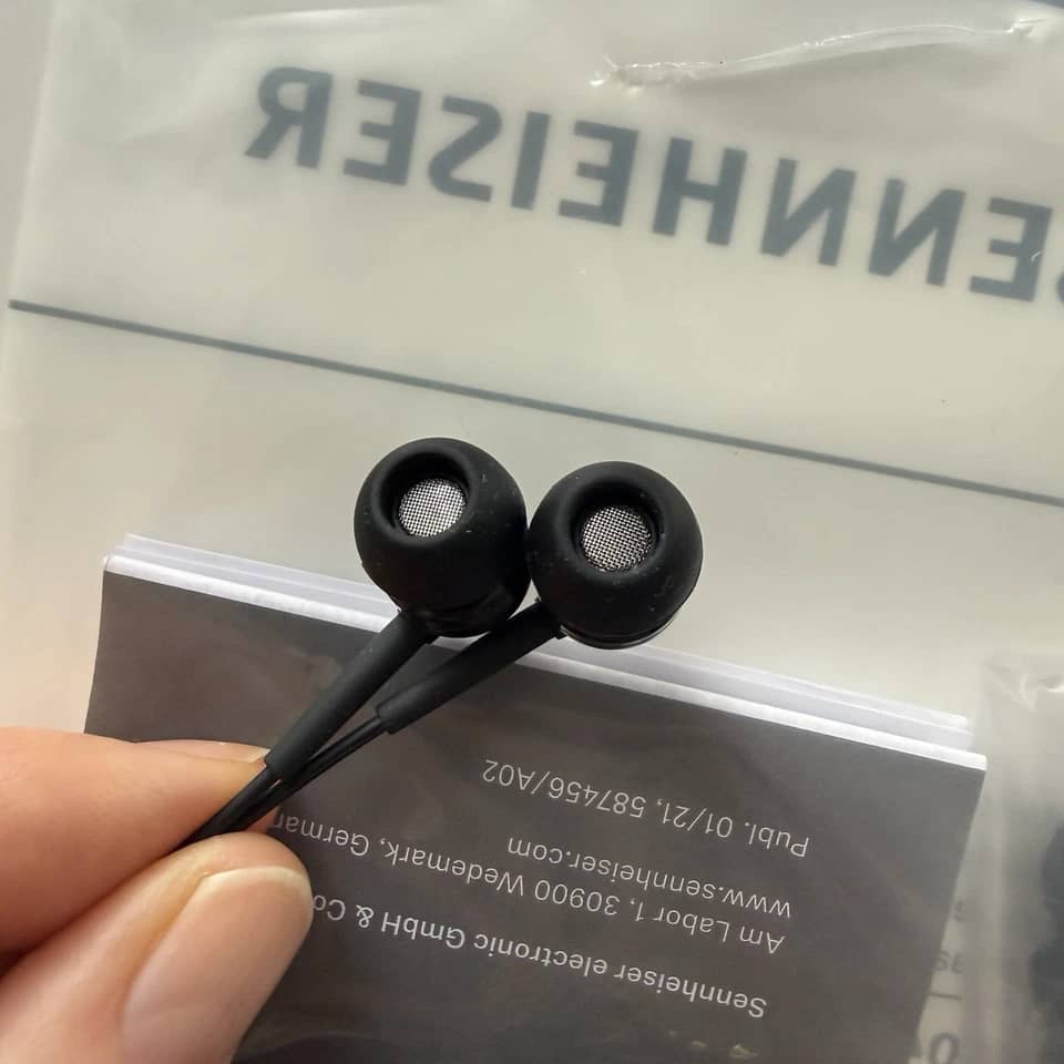 Sennheiser IE 4 Headphones & Earbuds Black New