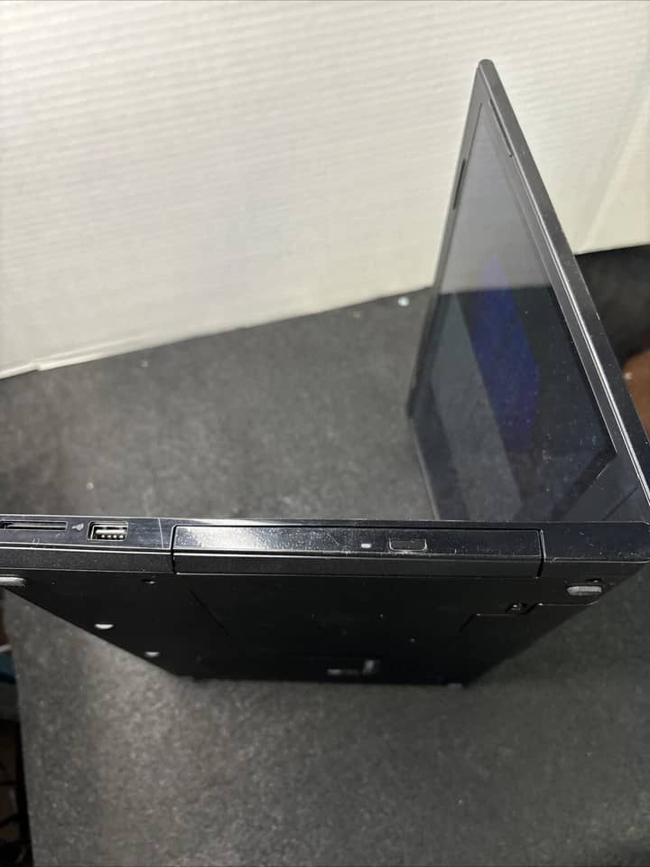 Dell Inspiron 15 3542 Computers 500GB 4GB Used - Good