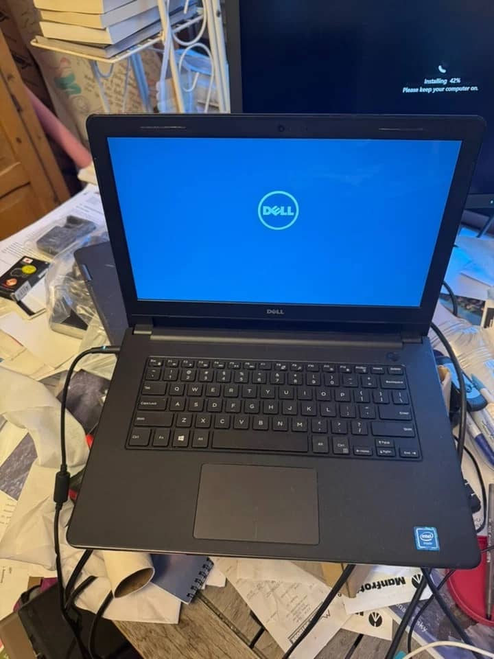 Dell Inspiron 14 3452 Computers