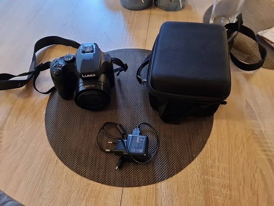 Panasonic Z8 Digital Cameras