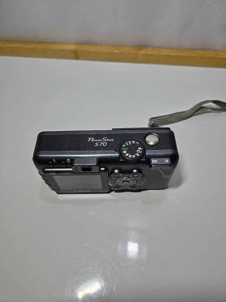 Canon PowerShot S70 Digital Cameras Black New Body Only