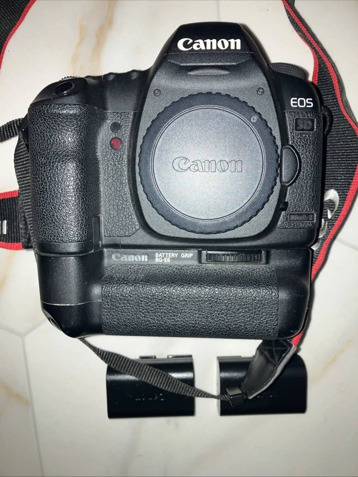 Canon 5D Mark II Digital Cameras Black Used - Good