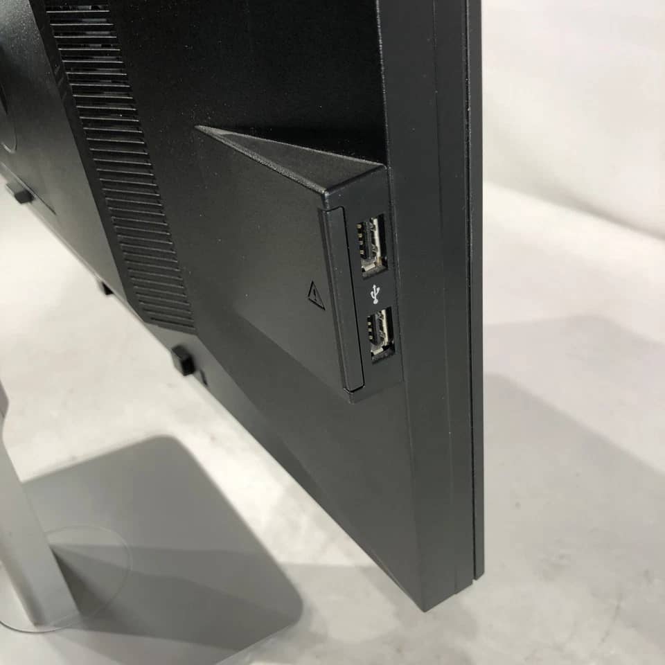 Dell P2210 Monitors