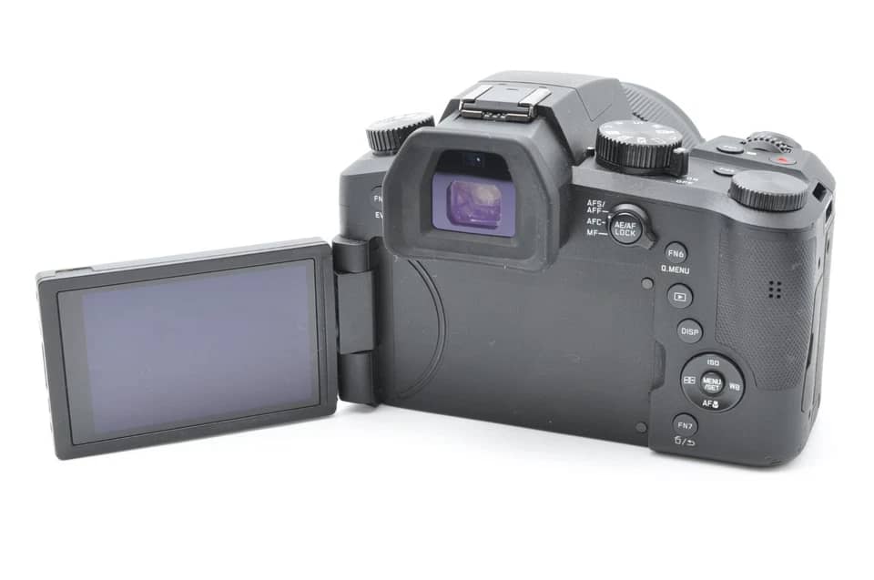 Leica V-Lux 5 Digital Cameras