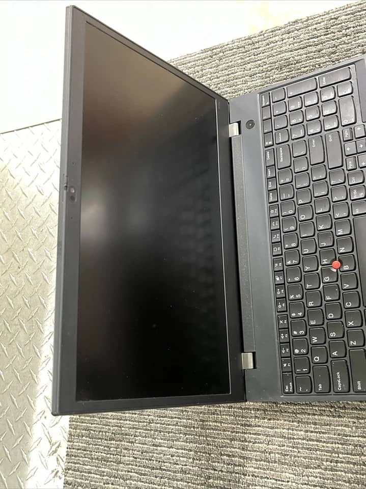 Lenovo ThinkPad P15v Computers