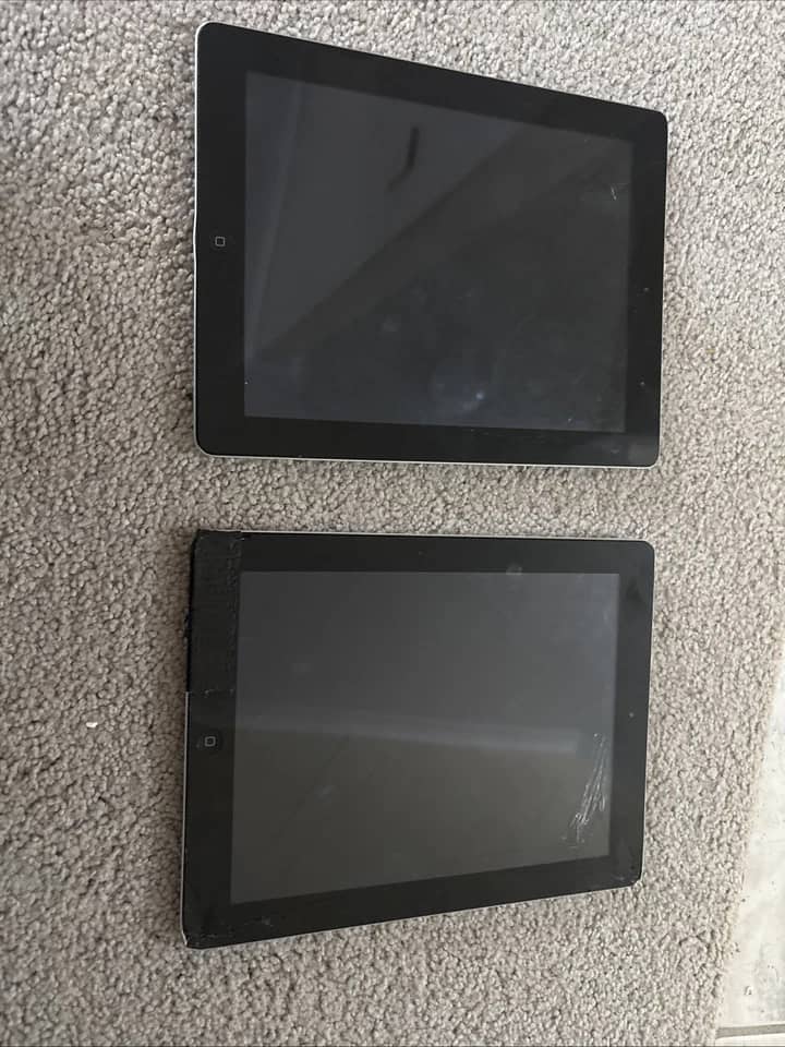 Apple iPad 4 Tablets