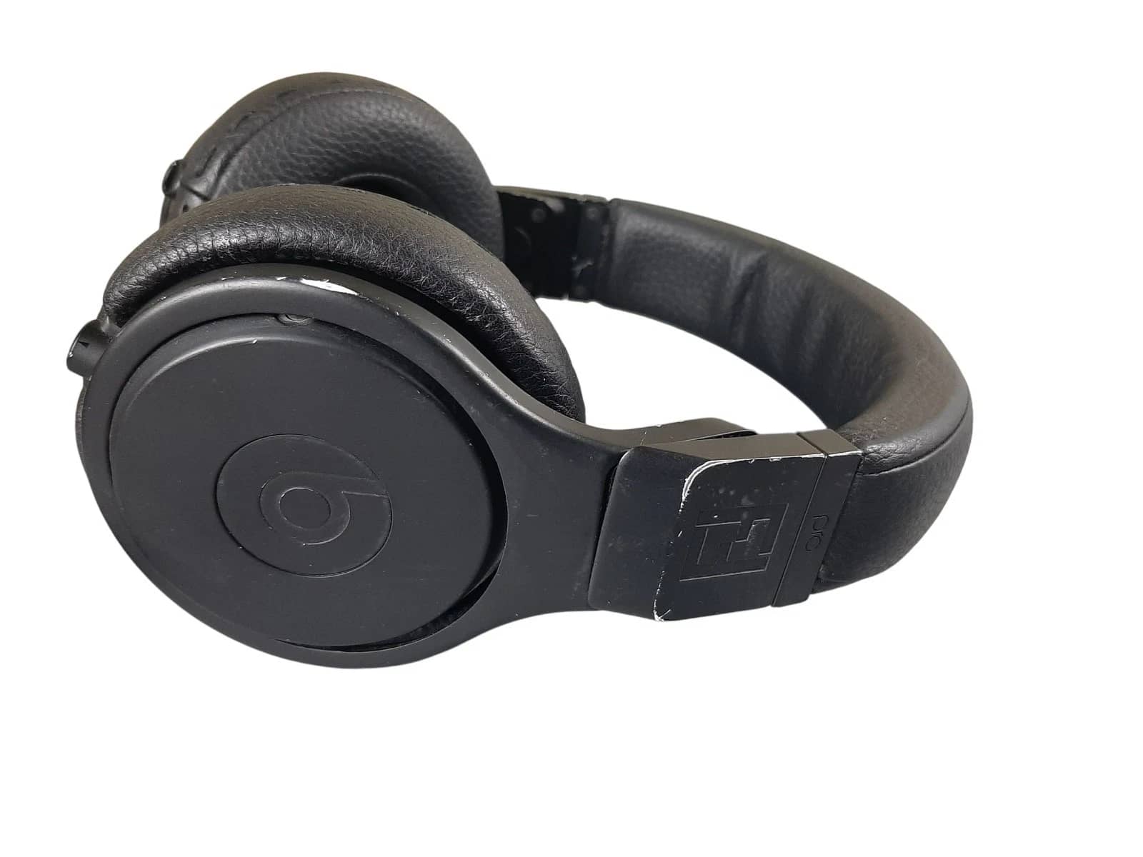 Beats Pro Headphones & Earbuds Black New