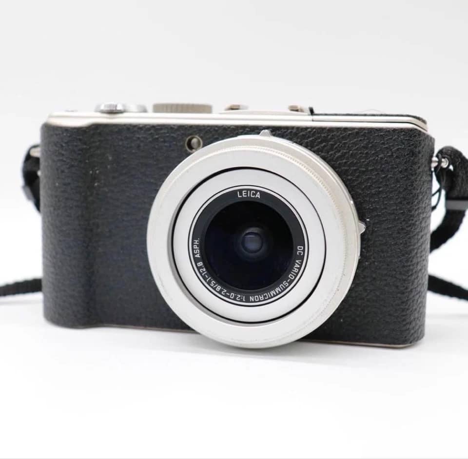 Panasonic LUMIX LX3 Digital Cameras Black New Body Only