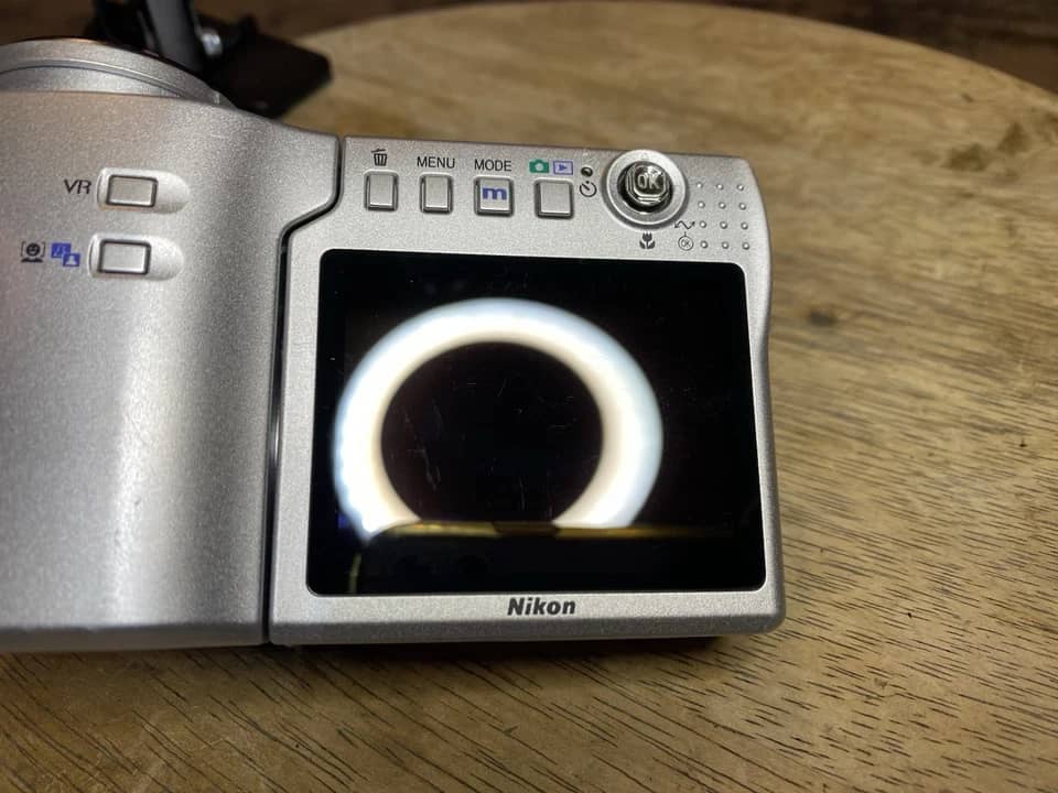 Nikon COOLPIX S10 Digital Cameras Silver New Body Only