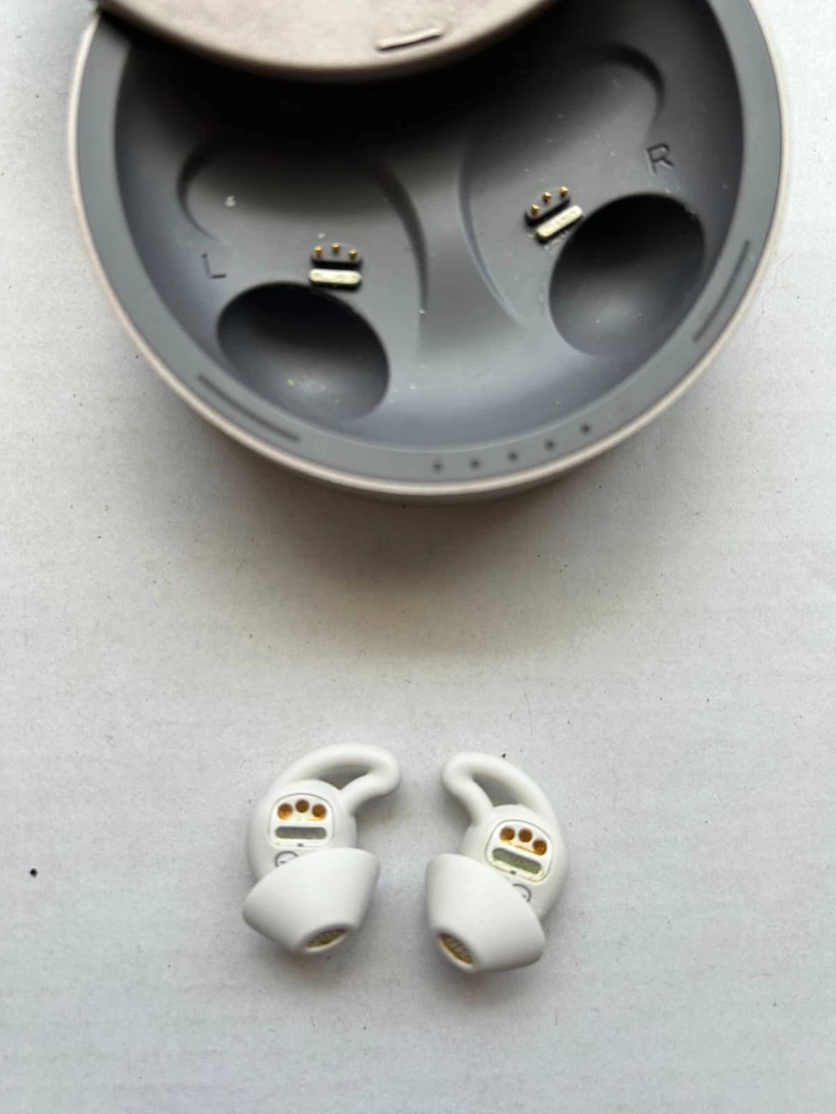 Bose Sleepbuds II Headphones & Earbuds White New