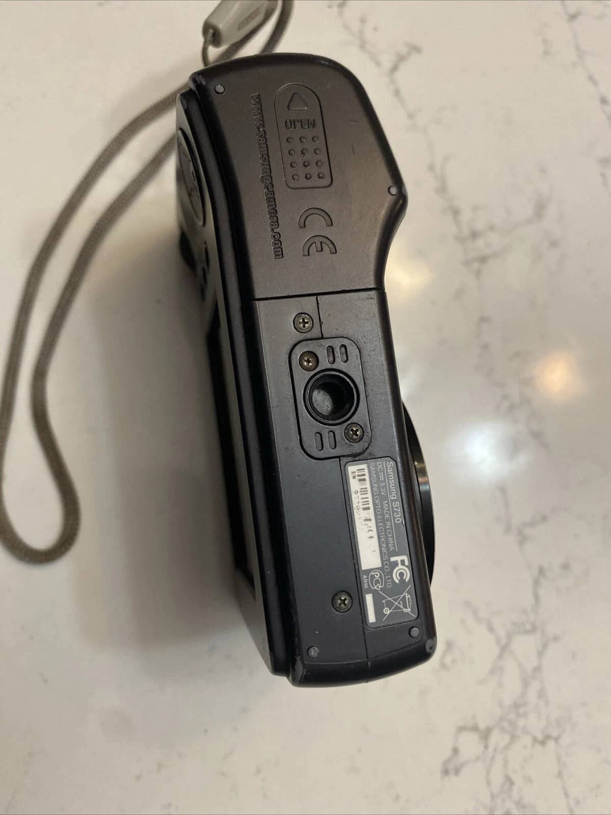 Samsung S730 Digital Cameras Black New Body Only