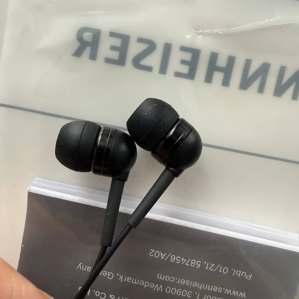 Sennheiser IE 4 Headphones & Earbuds Black New