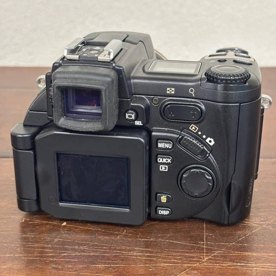 Nikon COOLPIX 5700 Digital Cameras Black New Body Only