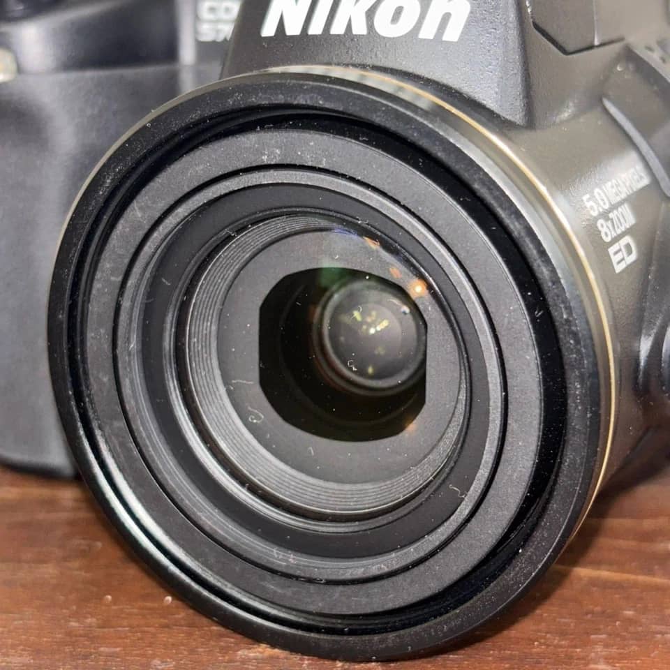 Nikon COOLPIX 5700 Digital Cameras Black New Body Only