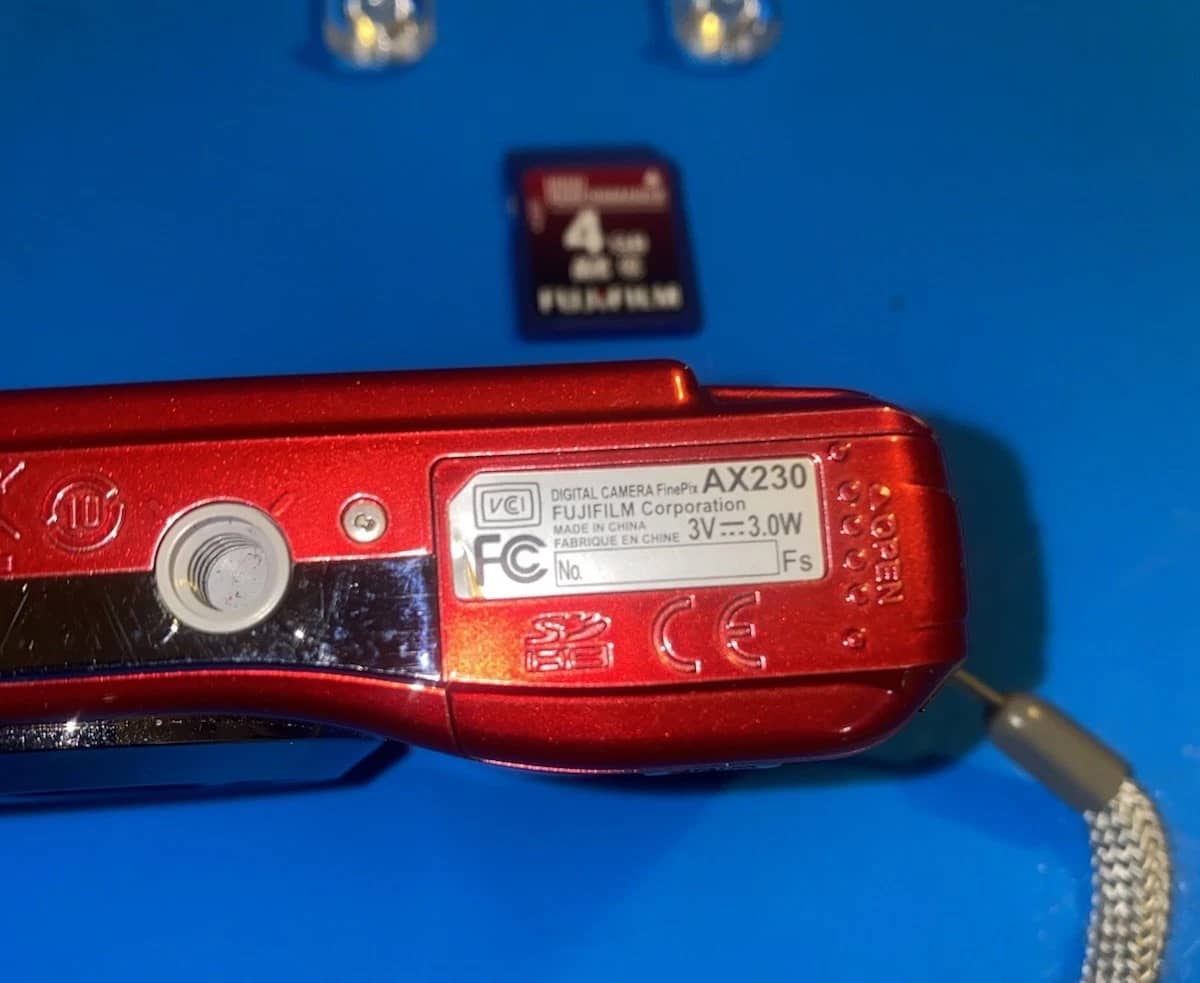 Fujifilm ax230 Digital Cameras Red New Body Only