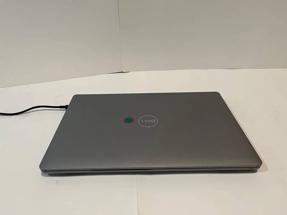 Dell Inspiron 3555 Computers