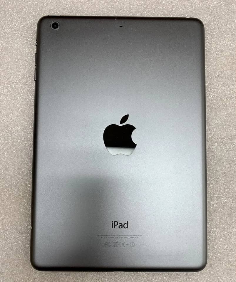 Apple iPad Mini 2 Tablets