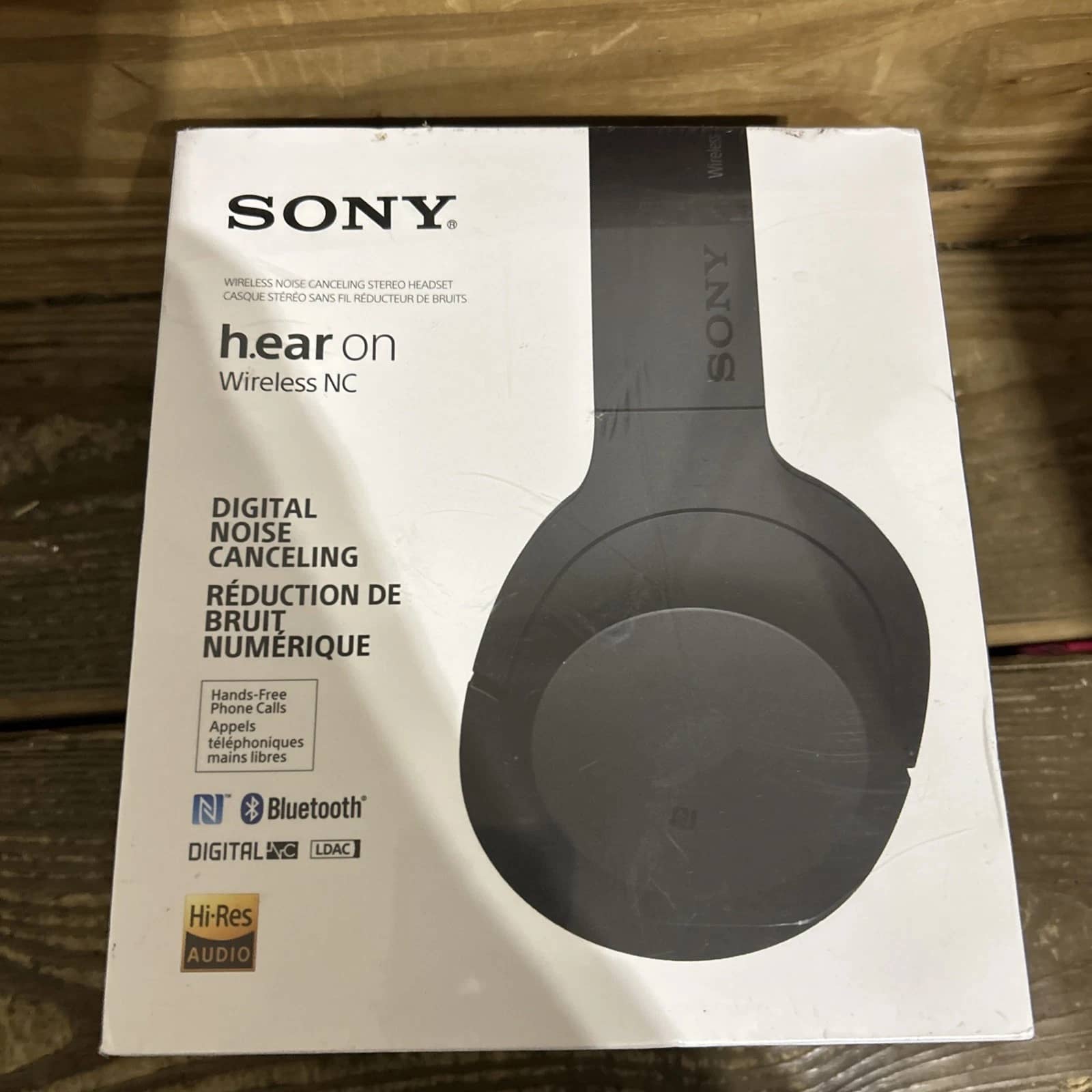 Sony MDR100 Headphones & Earbuds Black New