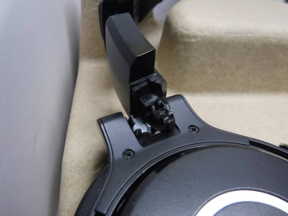 Audio-Technica ATH-M40x Headphones & Earbuds 