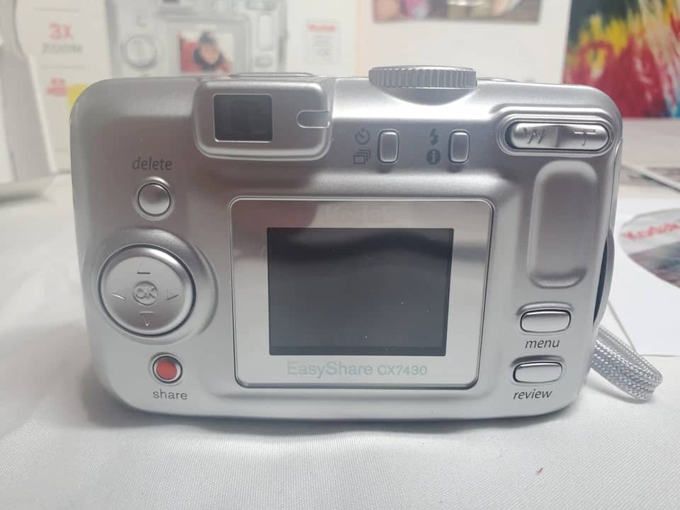 Kodak cx7430 Digital Cameras Silver Used - Good Body Only
