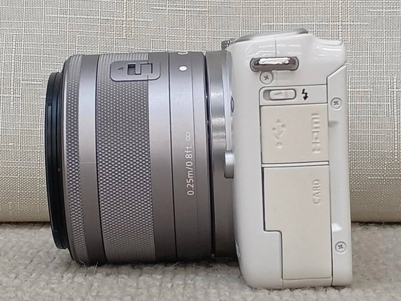 Canon EOS M10 Digital Cameras Black New w/ 15-45mm Kit