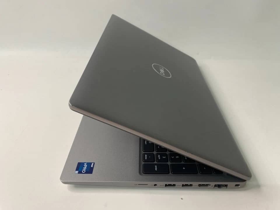 Dell Precision 3580 Computers