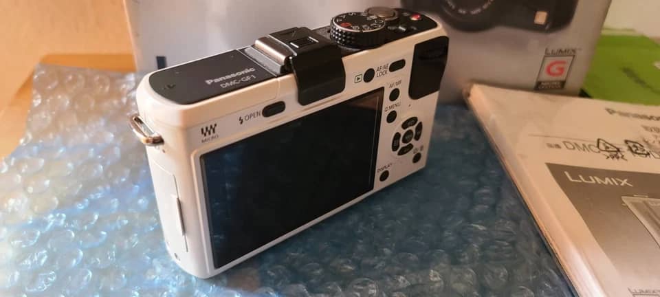 Panasonic LUMIX GF1 Digital Cameras Black New Body Only