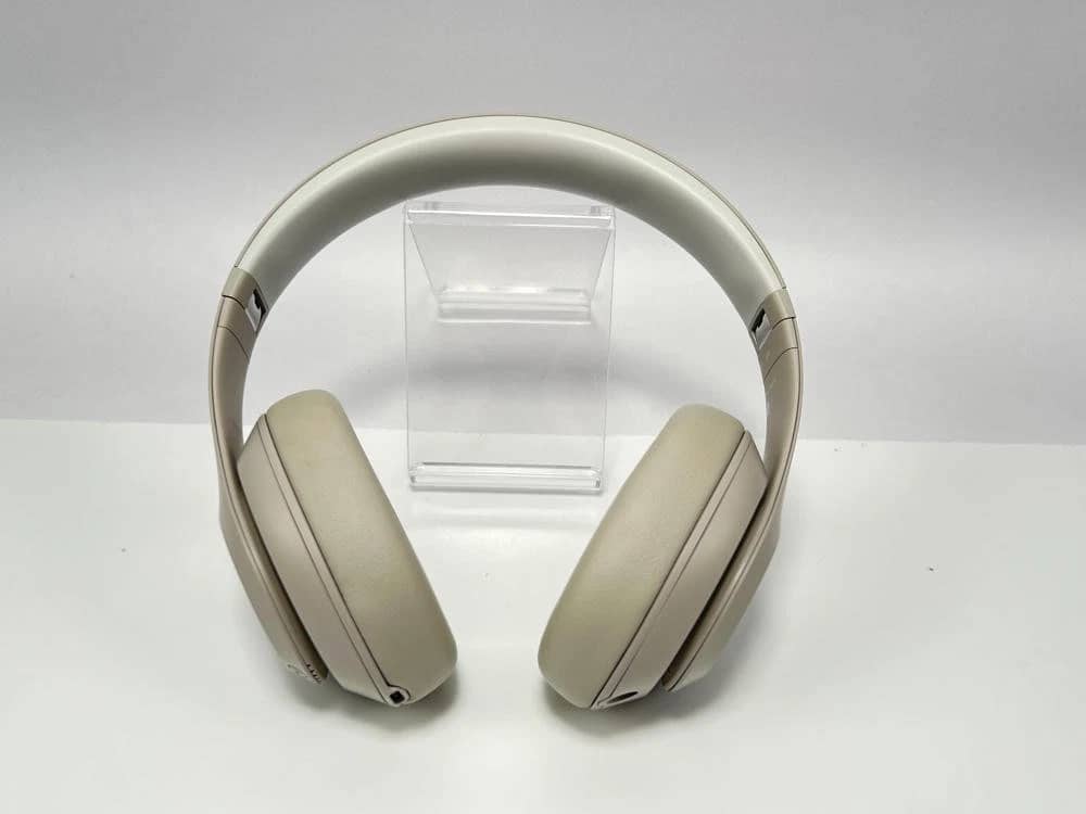 Beats Studio Pro Wireless Over-Ear Headphones ANC Headphones & Earbuds Sand stone Used - Good