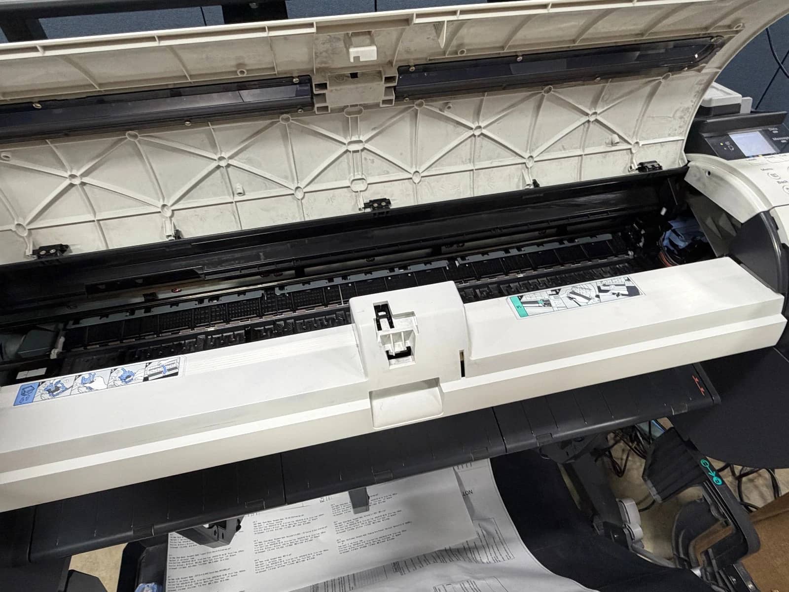 Canon imagePROGRAF iPF780 Printers Used - Good