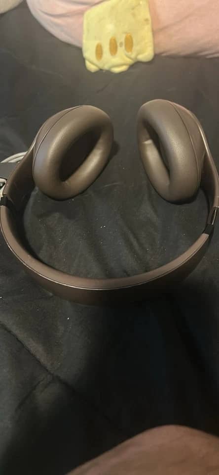 Sony WH-1000XM5 Headphones & Earbuds 