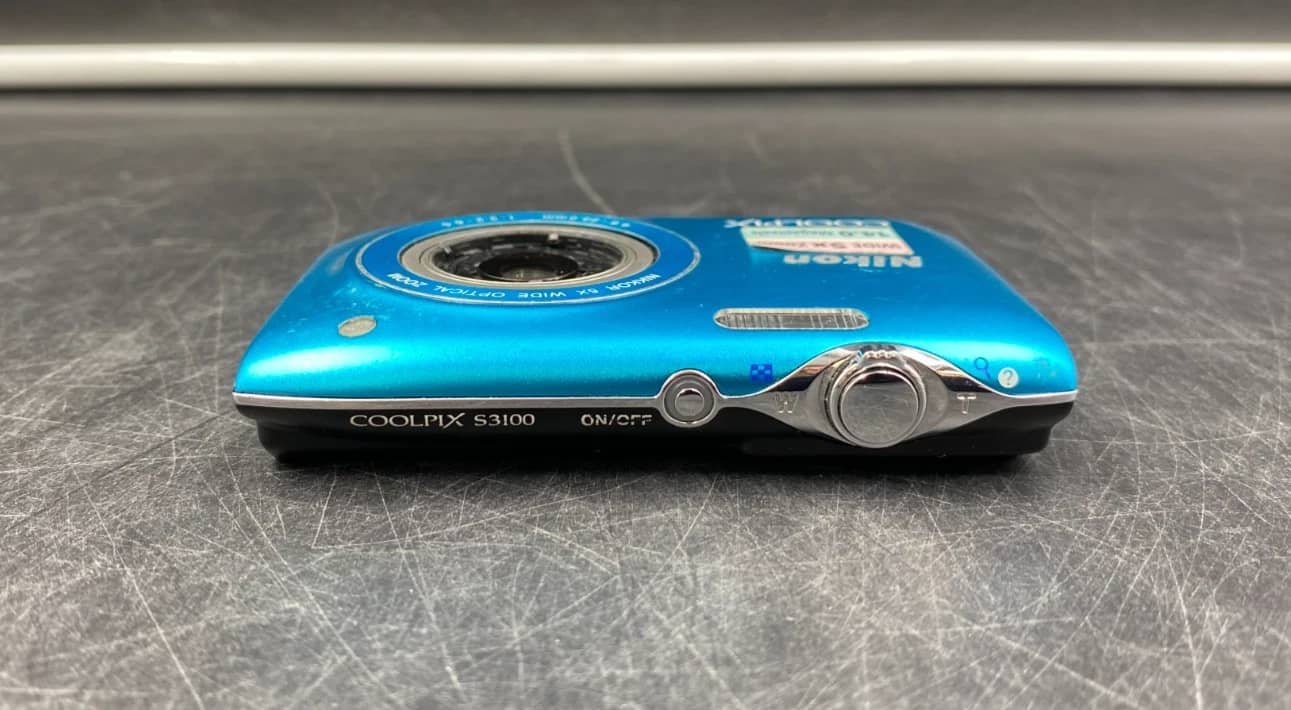 Nikon COOLPIX S3100 Digital Cameras Blue New Body Only
