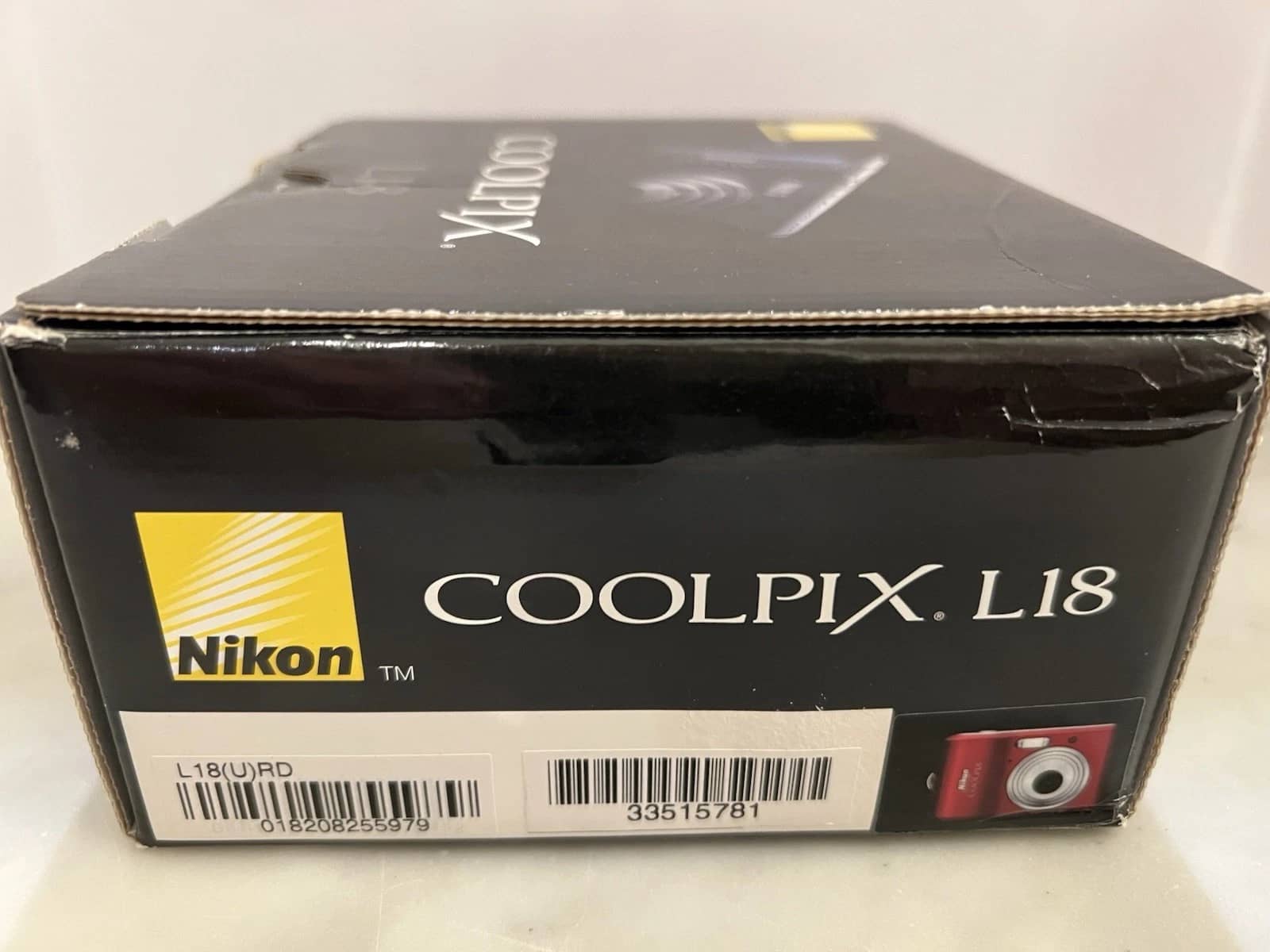Nikon COOLPIX L18 Digital Cameras Silver New Body Only
