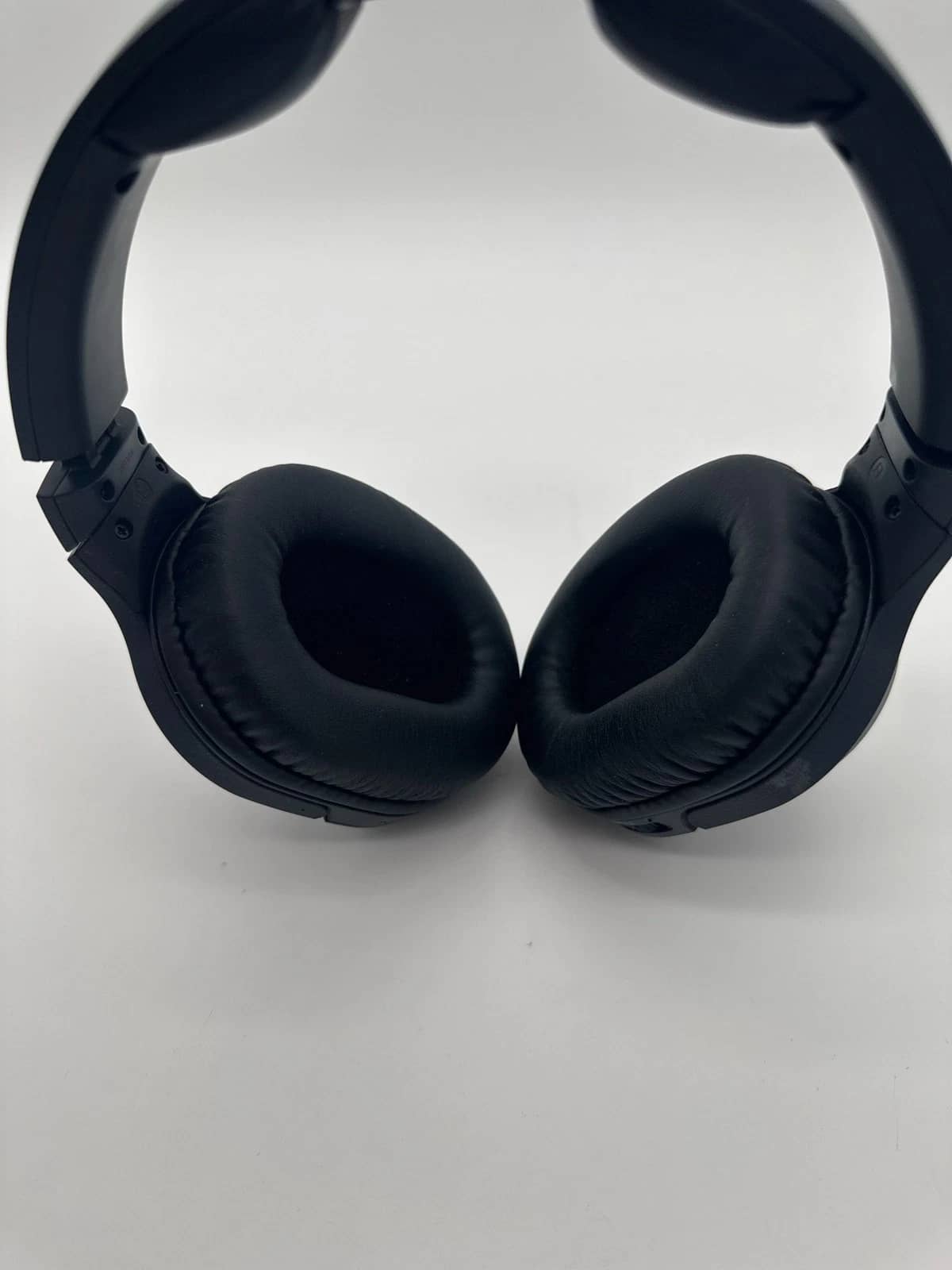 Sony WHRF400 Headphones & Earbuds Black New