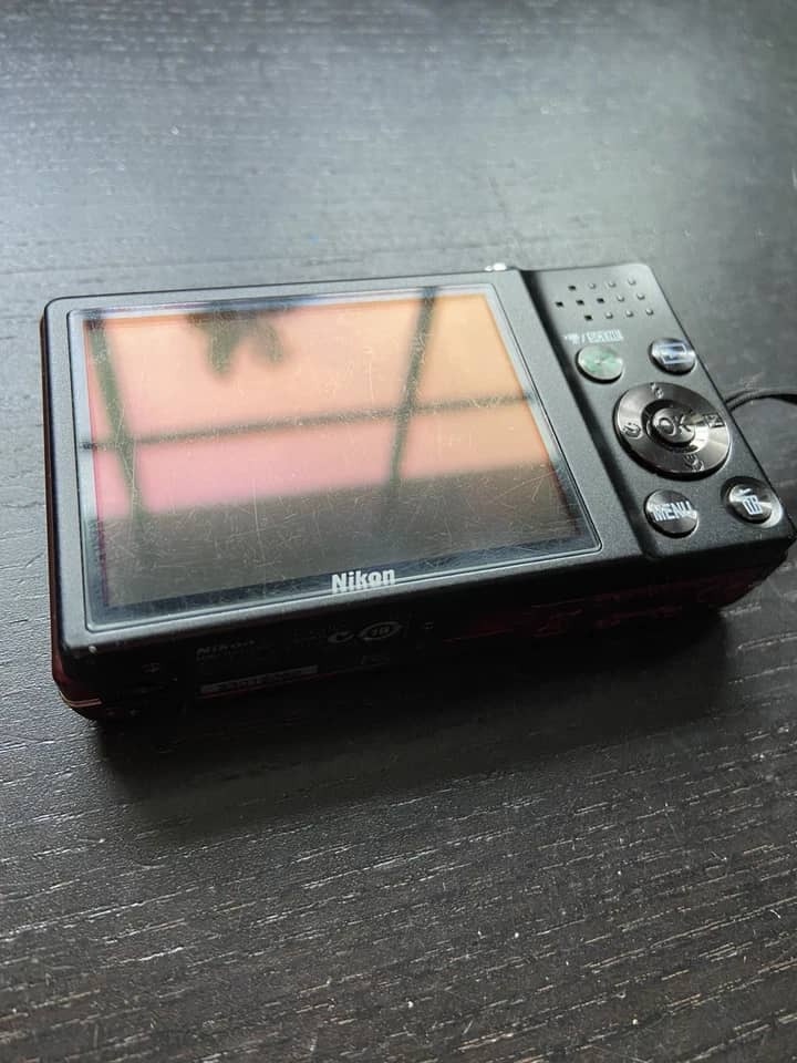 Nikon s570 Digital Cameras Black New Body Only