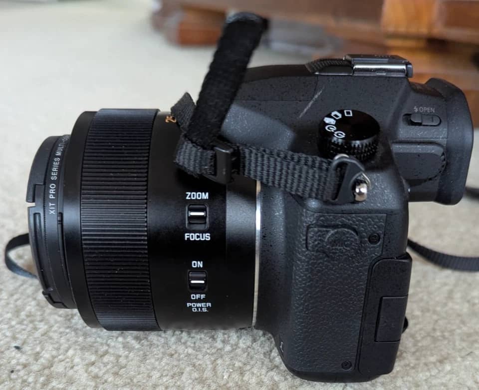Panasonic Panasonic LUMIX FZ1000 Digital Cameras Black Used - Good Body Only