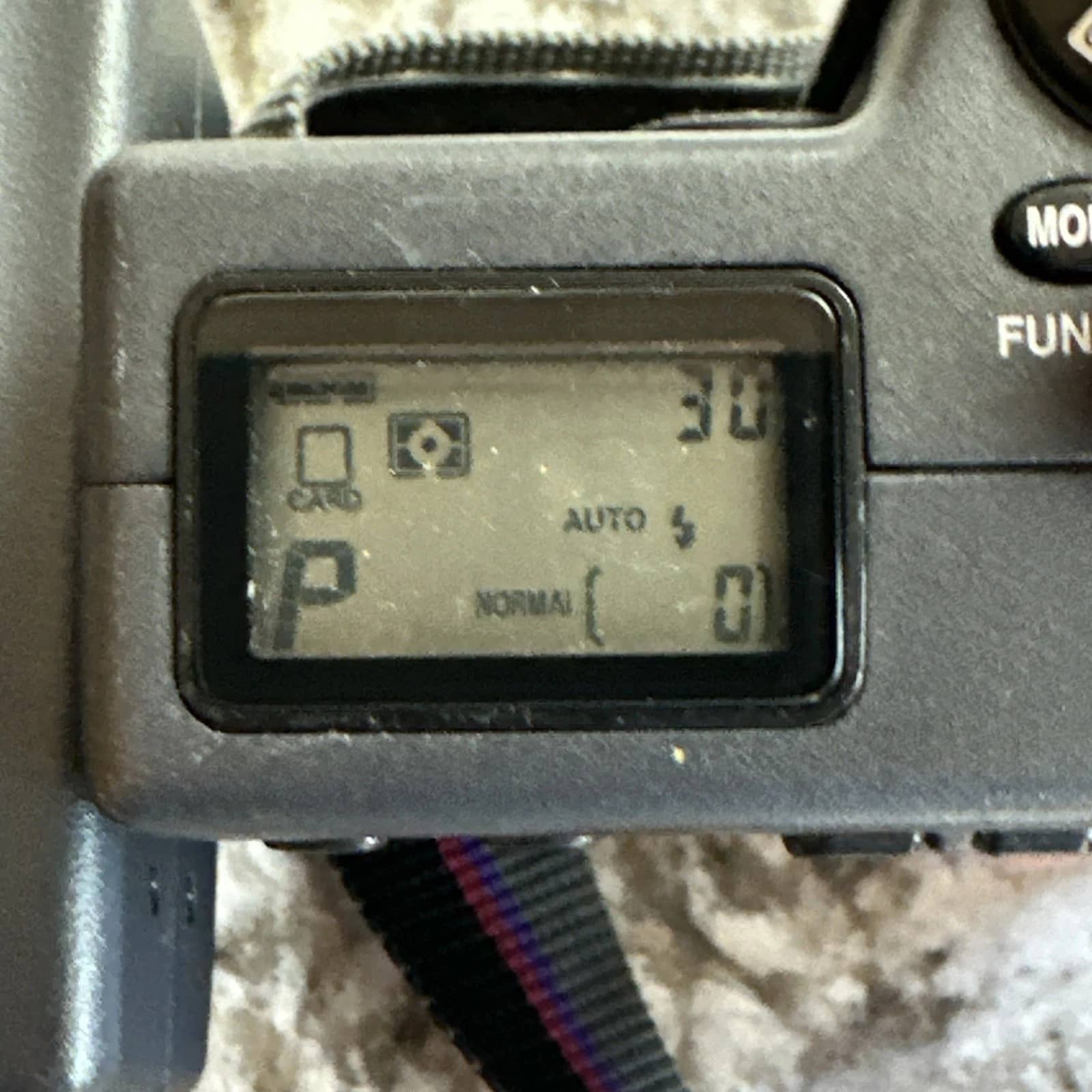 Nikon COOLPIX 990 Digital Cameras Black Used - Good Body Only