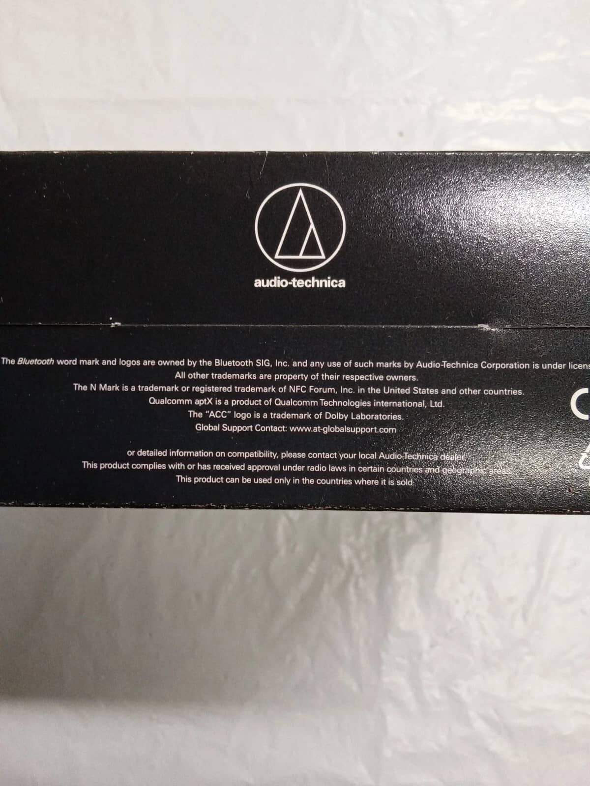 Audio-Technica ATH-SR5BTWH Headphones & Earbuds White New