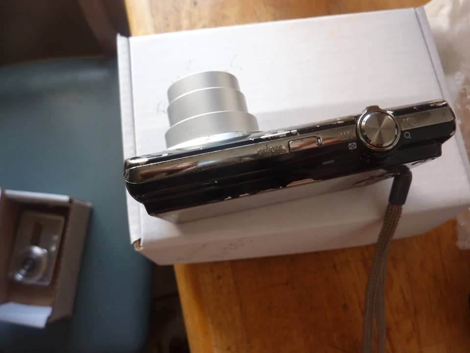 Casio Exilim EX-ZS10 Digital Cameras