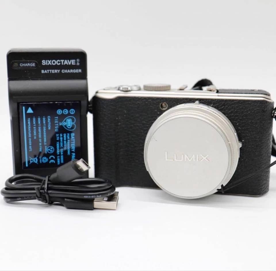 Panasonic LUMIX LX3 Digital Cameras Black New Body Only