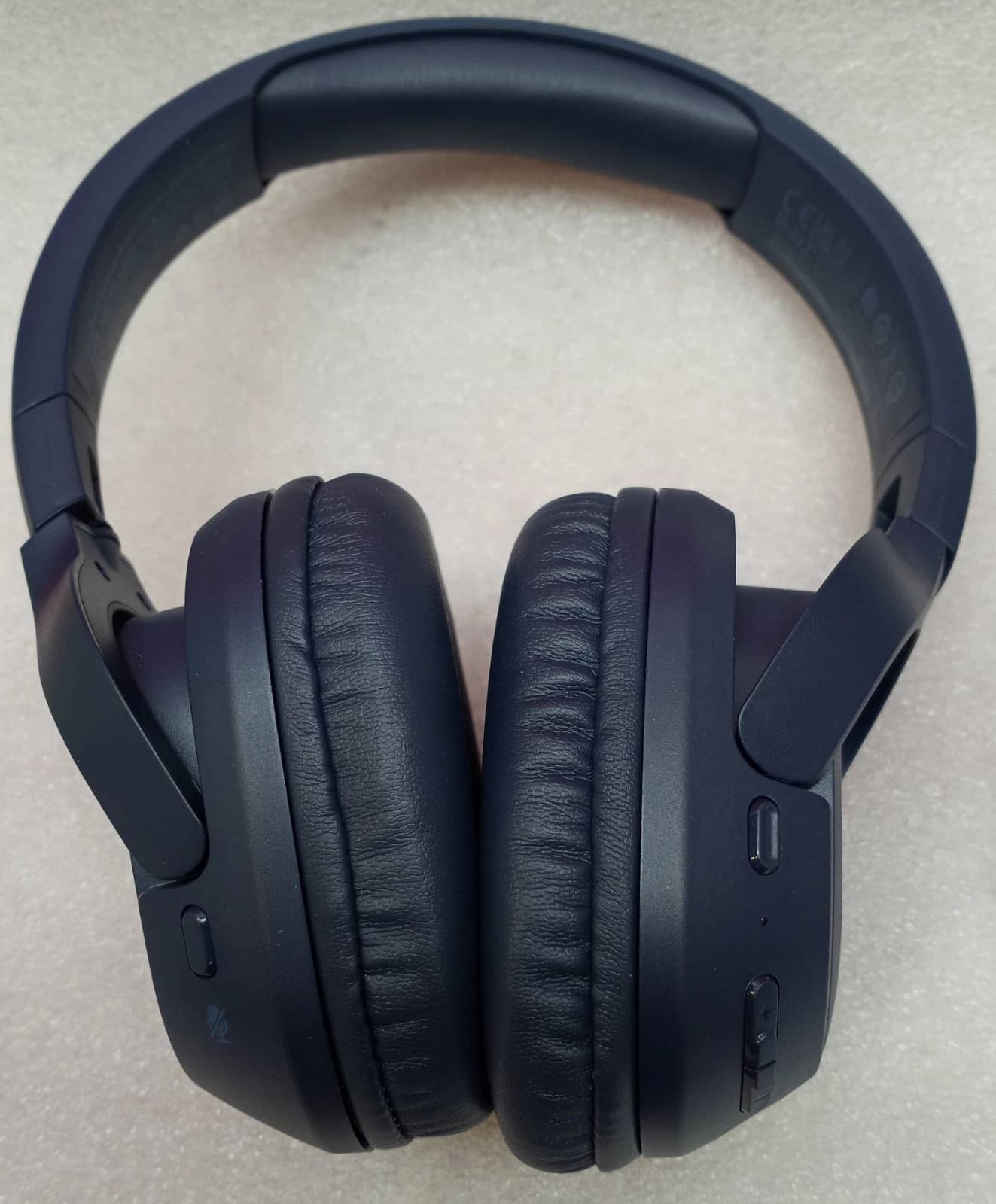 Belkin SoundForm Headphones & Earbuds Black New